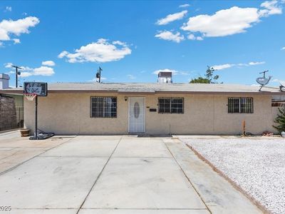 Property at 808 Reynolds Ave, North Las Vegas, NV