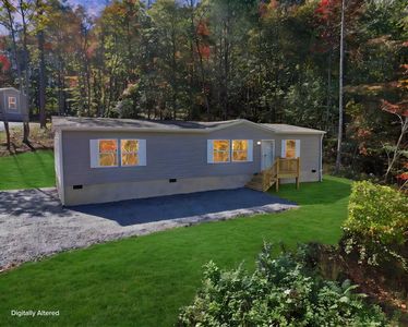 313 Loganberry Ln