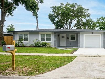 4521 Tarpon Dr