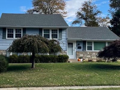 1207 Greenhill Rd
