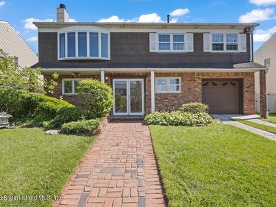 86 Norwalk Ave