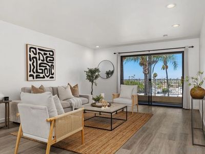 4545 Arizona St APT 205