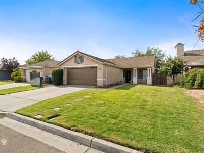 Property at 5649 W Norwich Ave, Fresno, CA