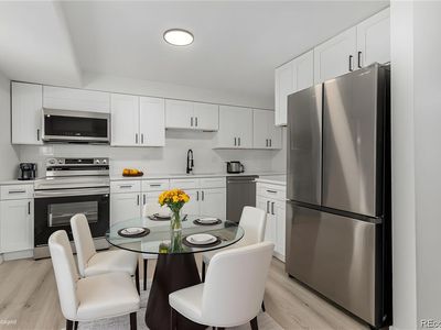 1239 Dearborn Street