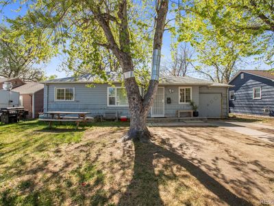5004 W Center Drive