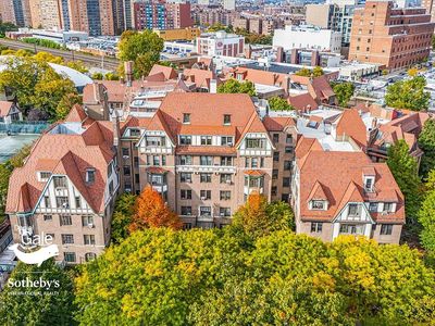 4 Dartmouth St APT 6