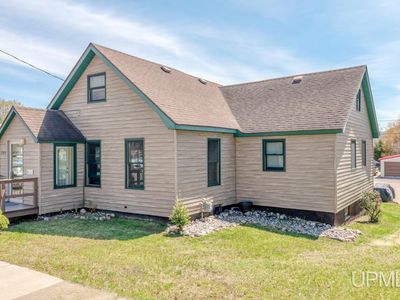 Property at 209 W C St, Iron Mountain, MI