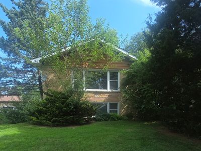 16W740 56th Pl