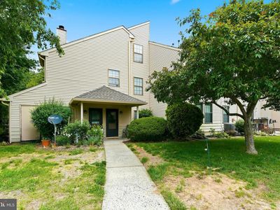 200 Violet Ln
