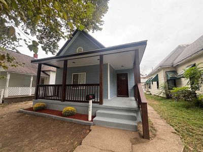 1003 Seminary St