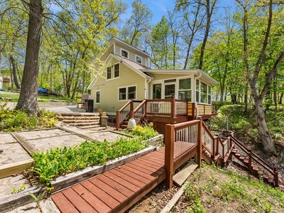 294 Longshore Ct