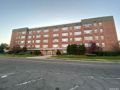 280 Guy Lombardo Avenue UNIT 3P