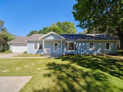2721 Red Apple Rd