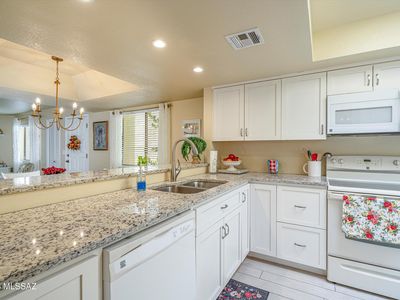 7808 N La Canada Dr