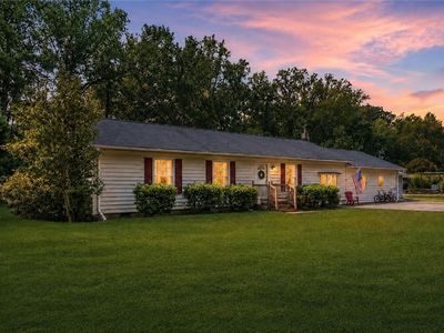 209 Oak Point Dr
