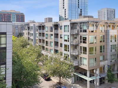 1125 NW 9th Ave APT 427