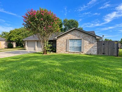 255 Andorra Ln