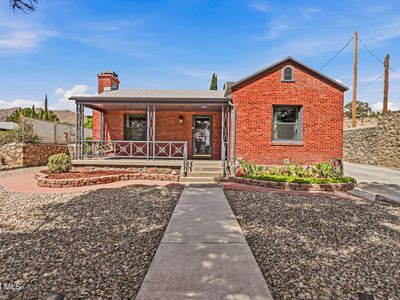 2210 N Virginia St