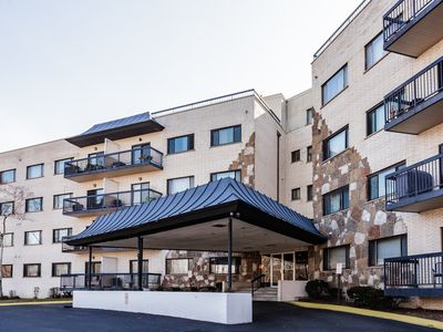 6700 S Brainard Ave APT 411