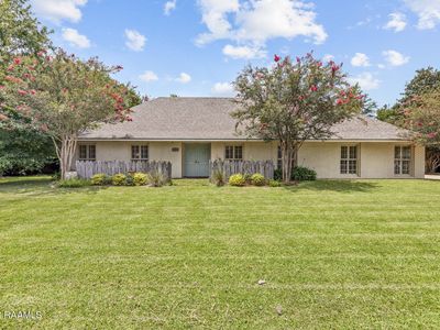 1210 Jeanne St