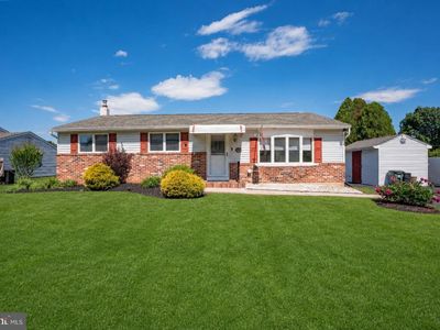 2022 Herrick Ave