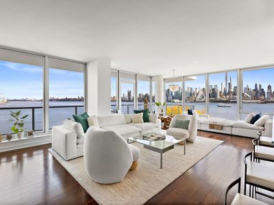 1000 Avenue At Port Imperial APT 410