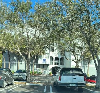 1850 N Congress Avenue #201