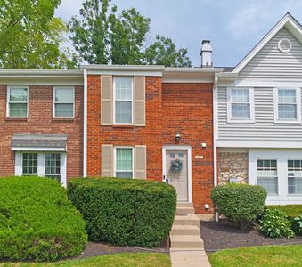 10879 Lakehurst Ct
