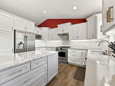 365 Linda Cir