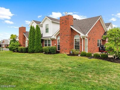 9905 Vista Springs Way