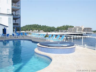 85 Monarch Cove Ct #1C