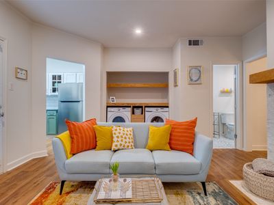 5550 Spring Valley Rd APT H25