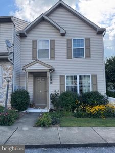 Property at 48 Laurel Dr, Myerstown, PA