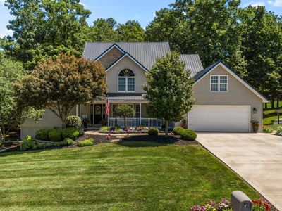 1311 Northwoods Dr