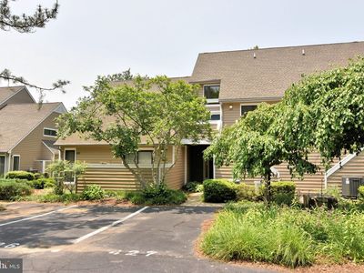 20802 Spring Lake Dr UNIT 427