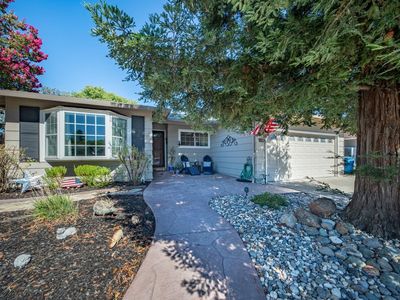 185 Midvale Drive