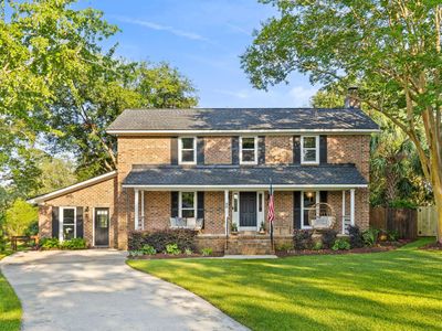 23 Charlyn Dr