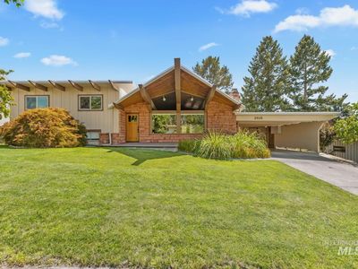 2616 Sunset Dr