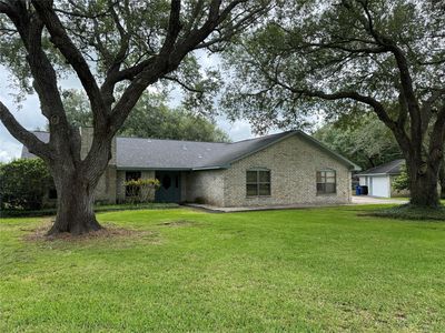 4 Shantilly Ln