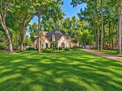 9730 Woodland Run Ln