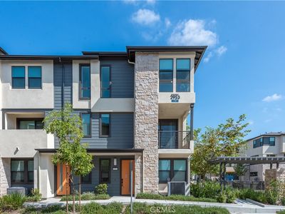 2953 W Lincoln Ave UNIT 1