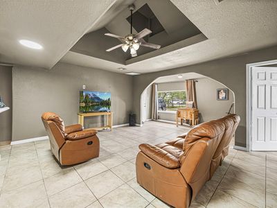 12910 Green River Dr