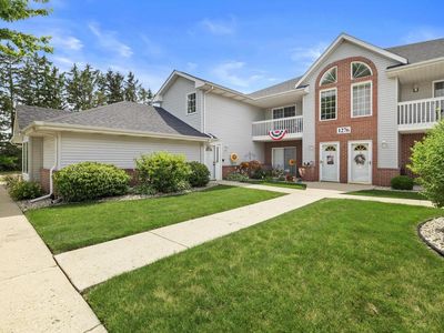 1276 Village Centre DRIVE #7