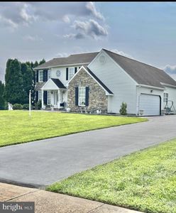 1406 Bentley Dr