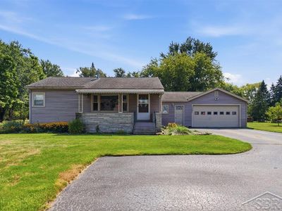 1281 W Midland Rd
