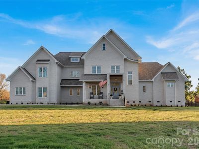 5918 Morgan Park Dr
