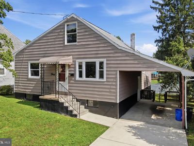 30 Glover Ave