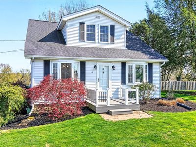 8 Snyder Ave