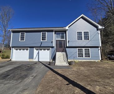 83 Comins Pond Rd