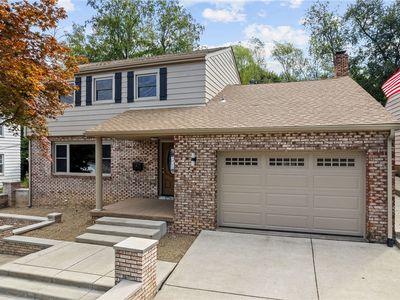 755 Massachusetts St